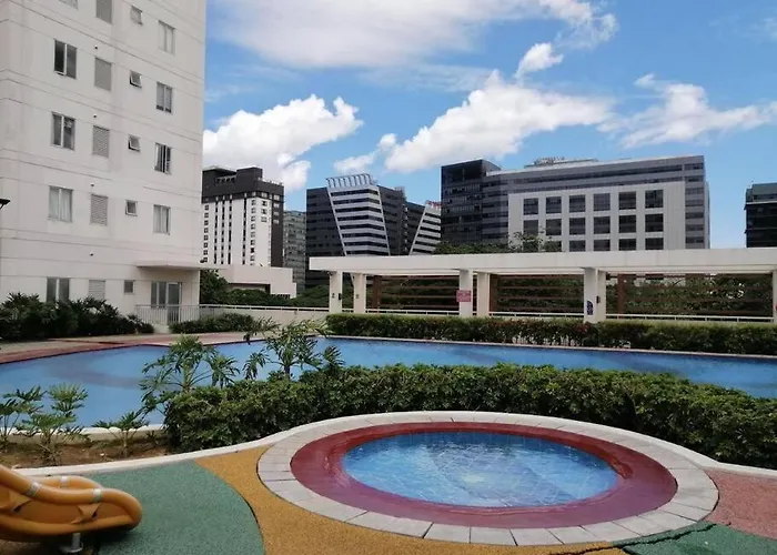 2-br Unit In It Park