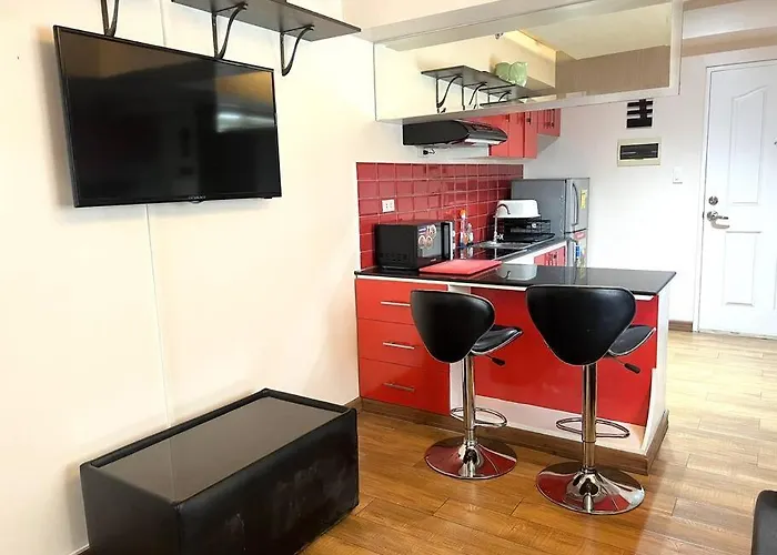 Apartment 2-br Unit In It Park *